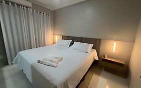 Apartamento espaçoso e aconchegante para até 10 pessoas